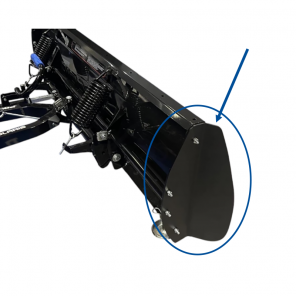 Sideplate VINKLET til Polaris Glacier G4 brøyteskjær HØYRE - Pulverlakkert vinklet - 4 mm stål | 1 stk.